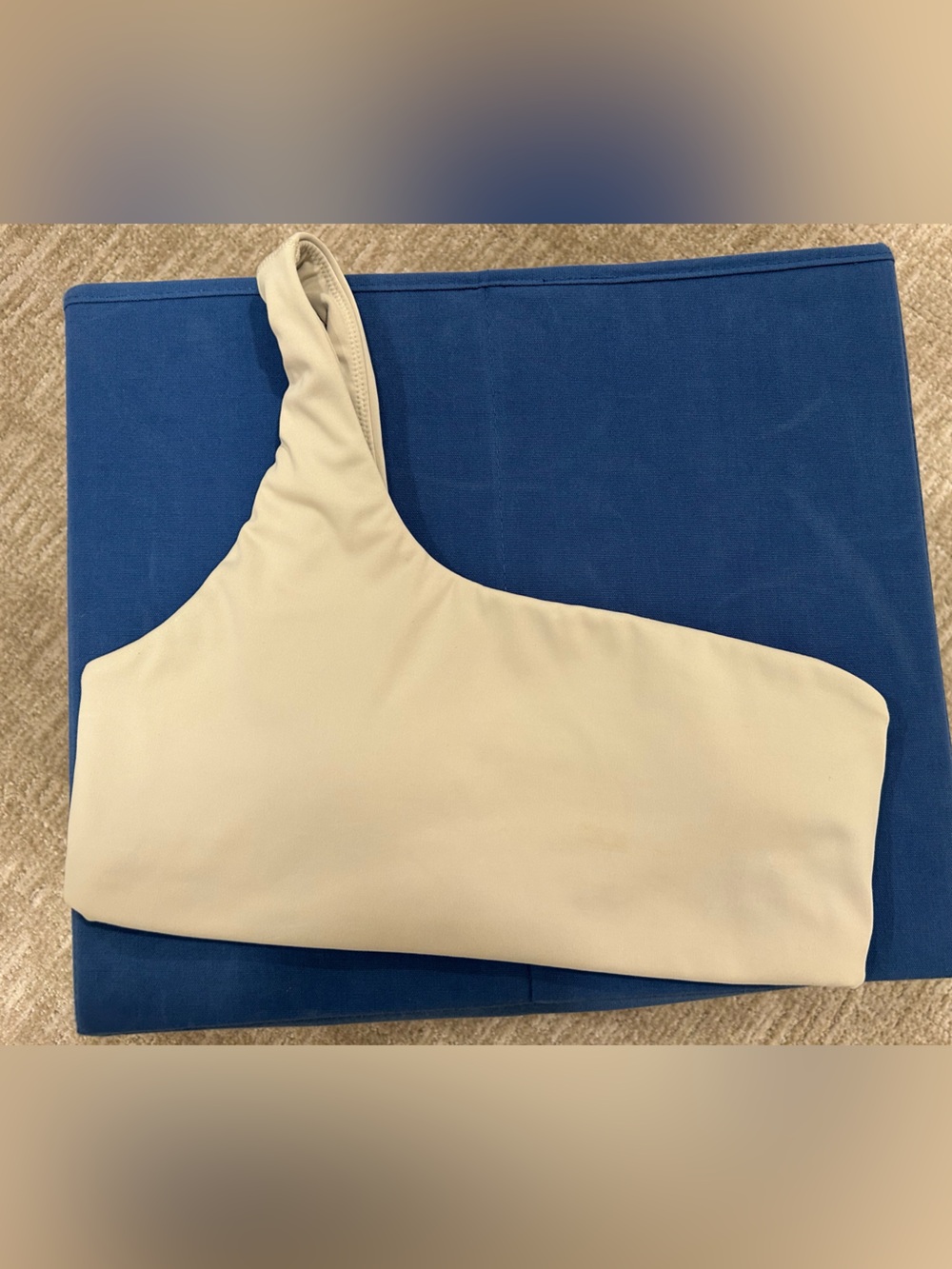 Women's One-Shoulder Cream Top Aerie